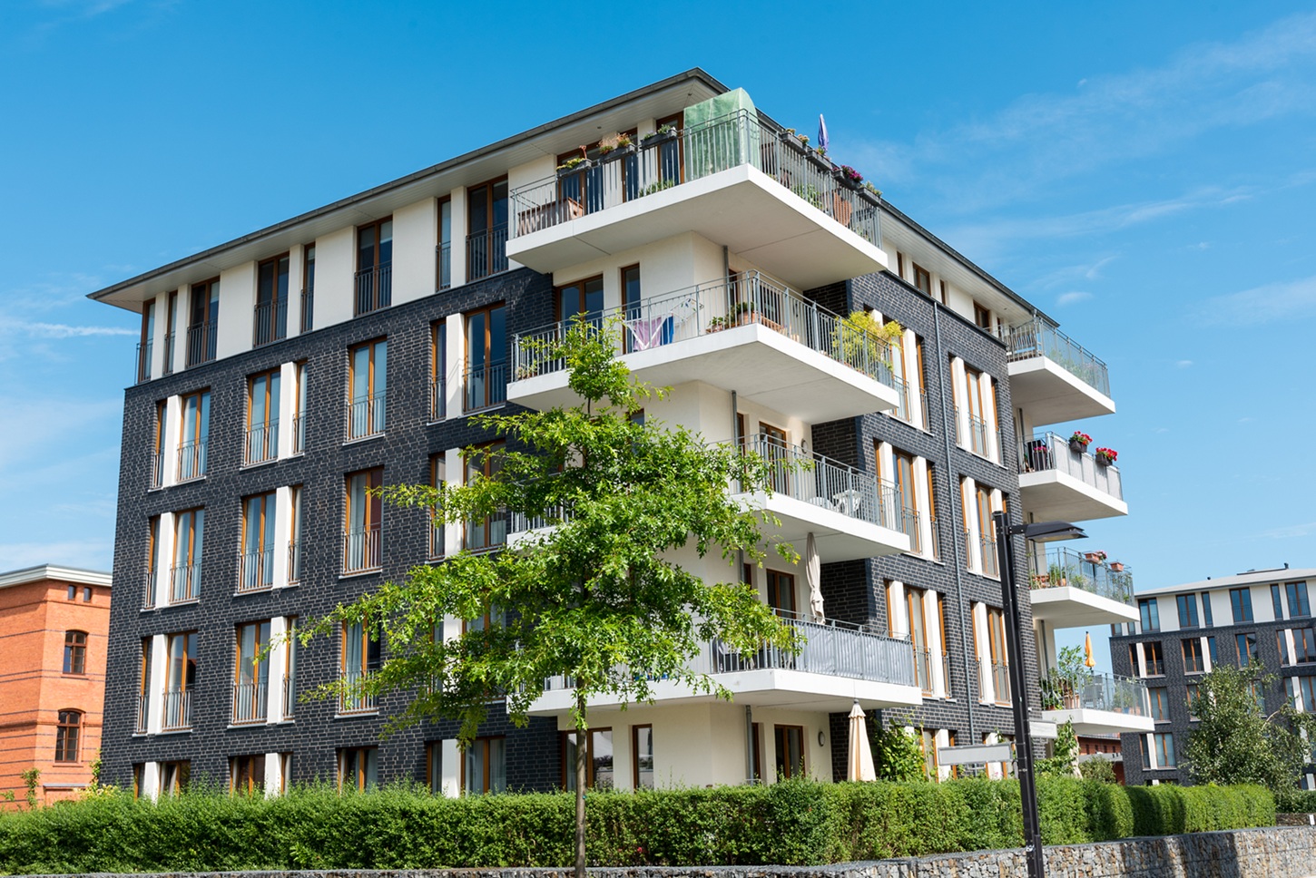 modern-apartment-house-in-berlin-2025-03-08-07-46-04-utc